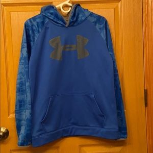 Sale! Under Armour Cold Gear Boy’s Hoody XL